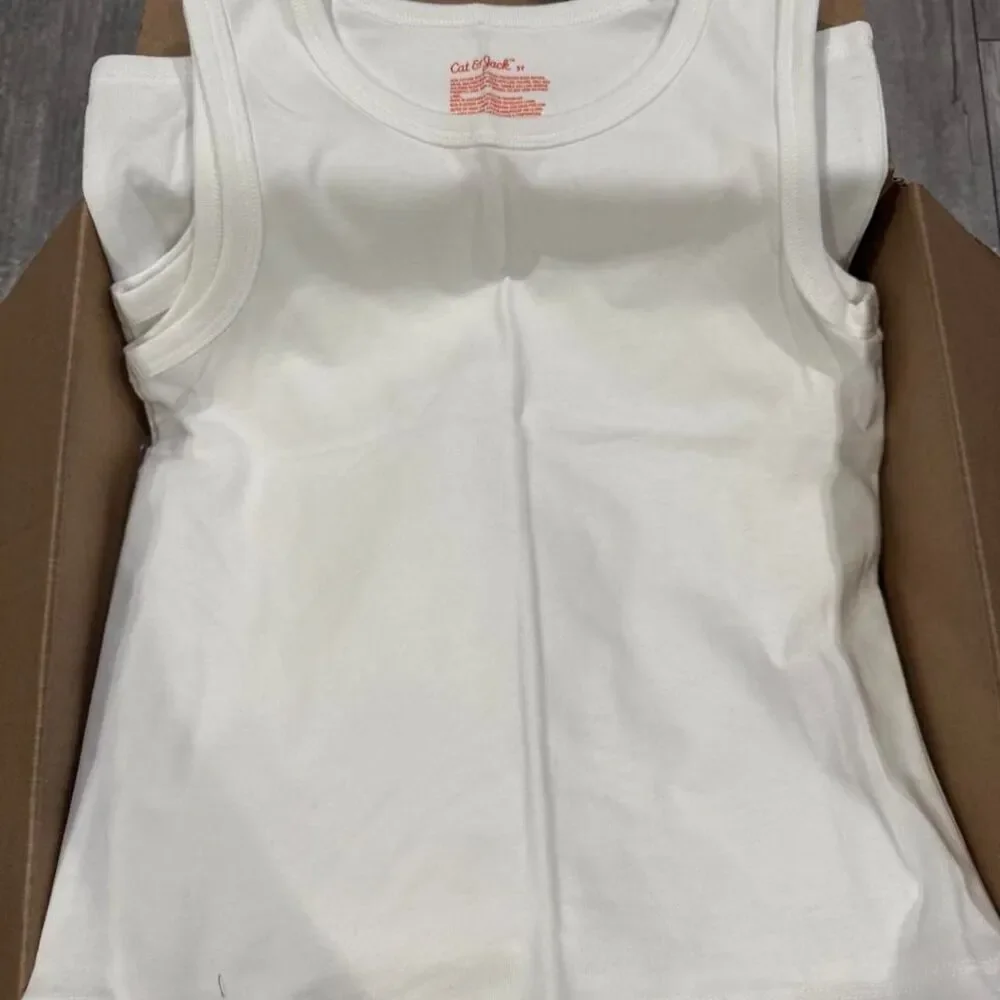 Cat-jack White Tank Bundle Box